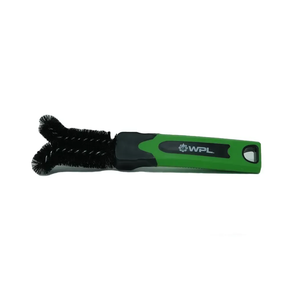 imgi_8_LC0053STAN_SBRUSHKIT_5PKW_DRYBAG-TIREBRUSH.webp
