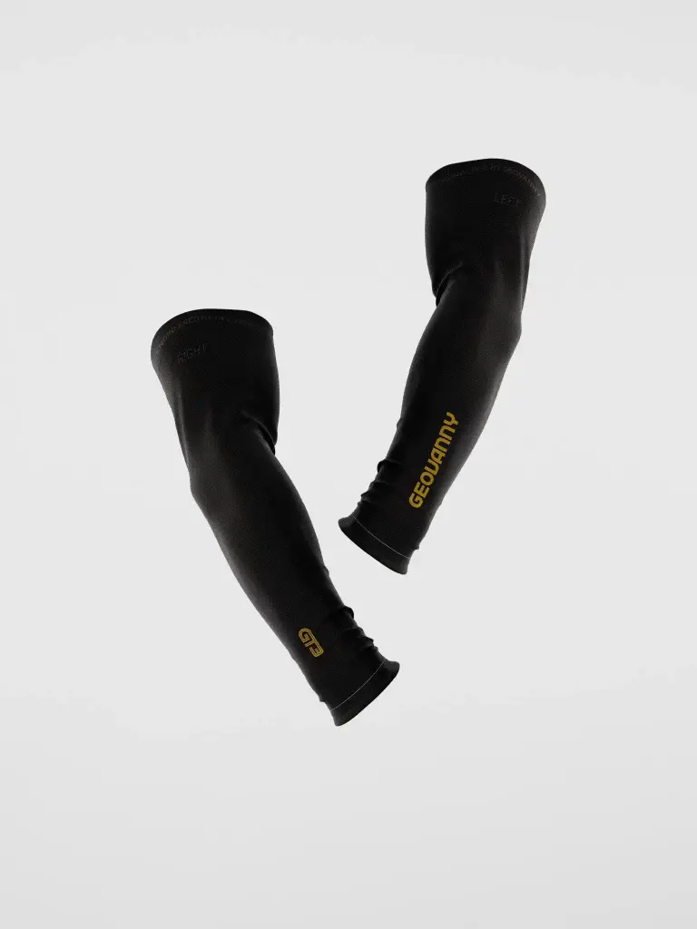 [MGGT3N-U-S-A59] MANGAS GEOVANNY ALPINIST GT3 SLEEVES (S)